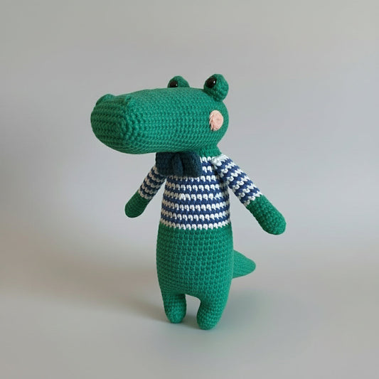 Crochet Cute Crocodile Toy