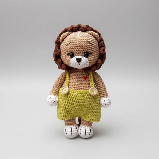 Crochet Cute Lion Toy